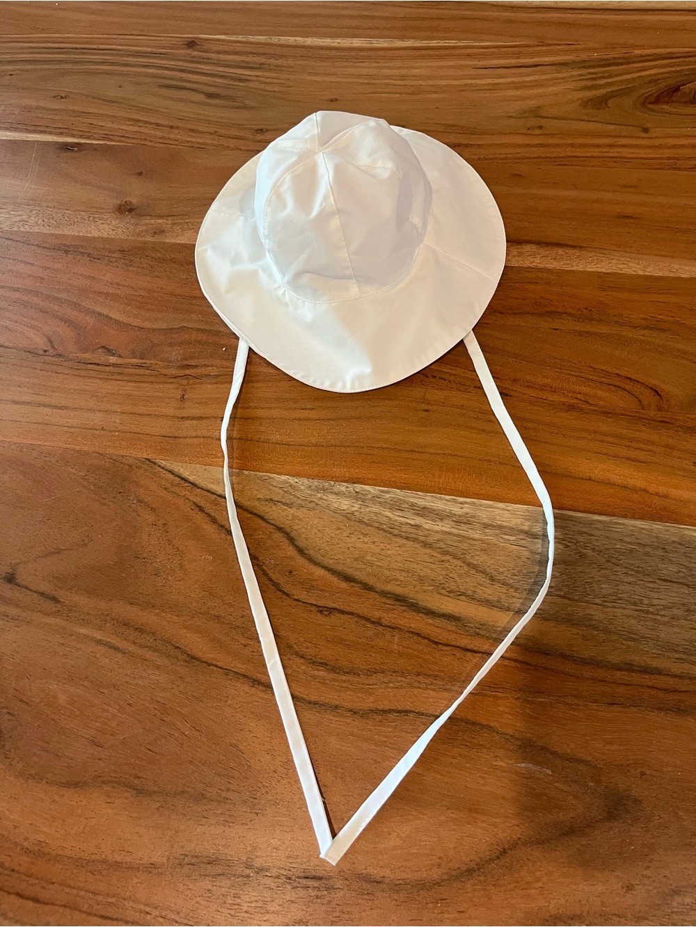 Minnow White Sun Hat